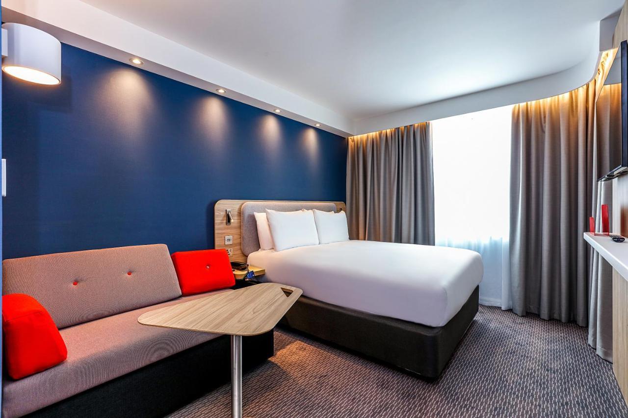 Holiday Inn Express - Exeter - City Centre By Ihg Exteriör bild
