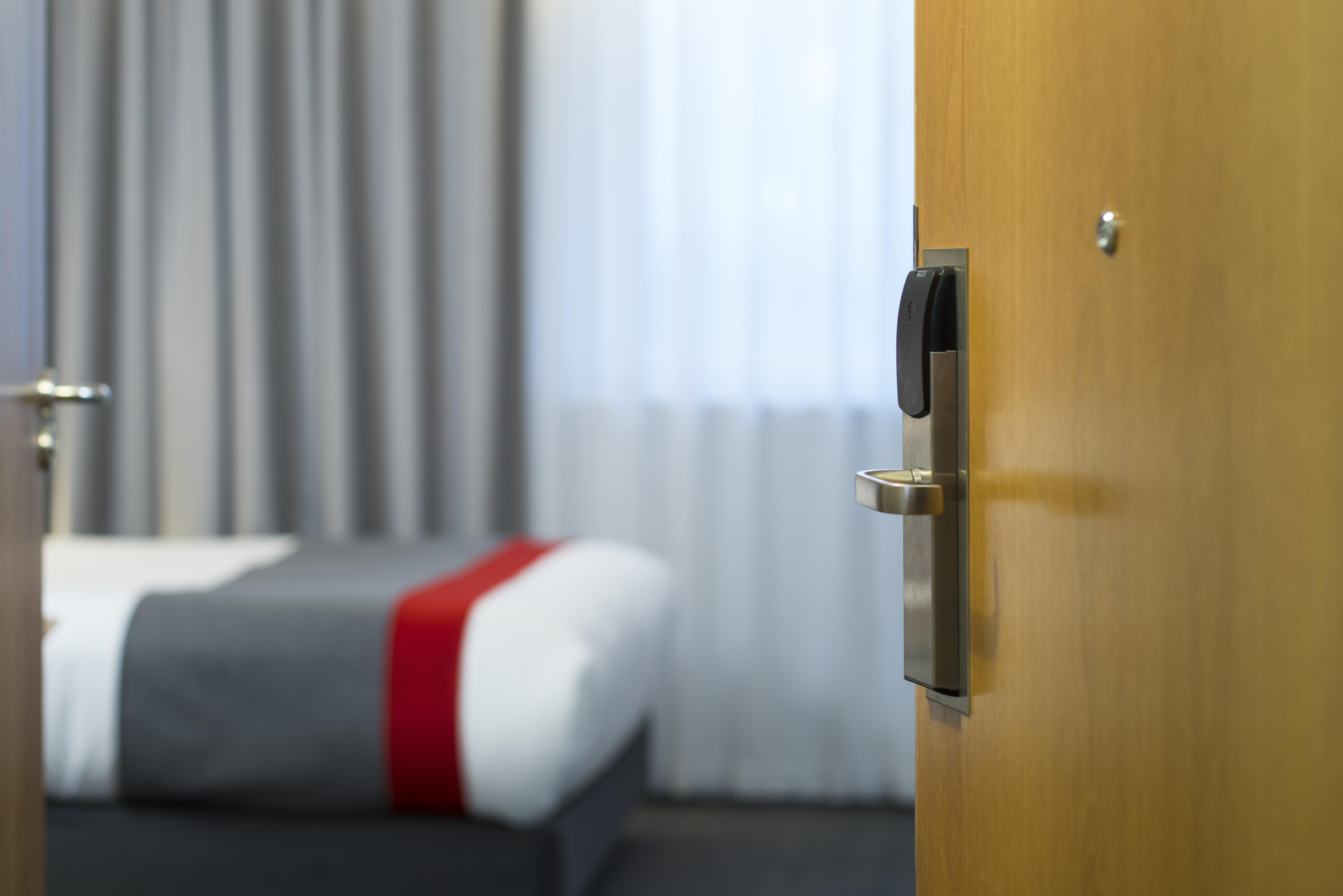 Holiday Inn Express - Exeter - City Centre By Ihg Exteriör bild