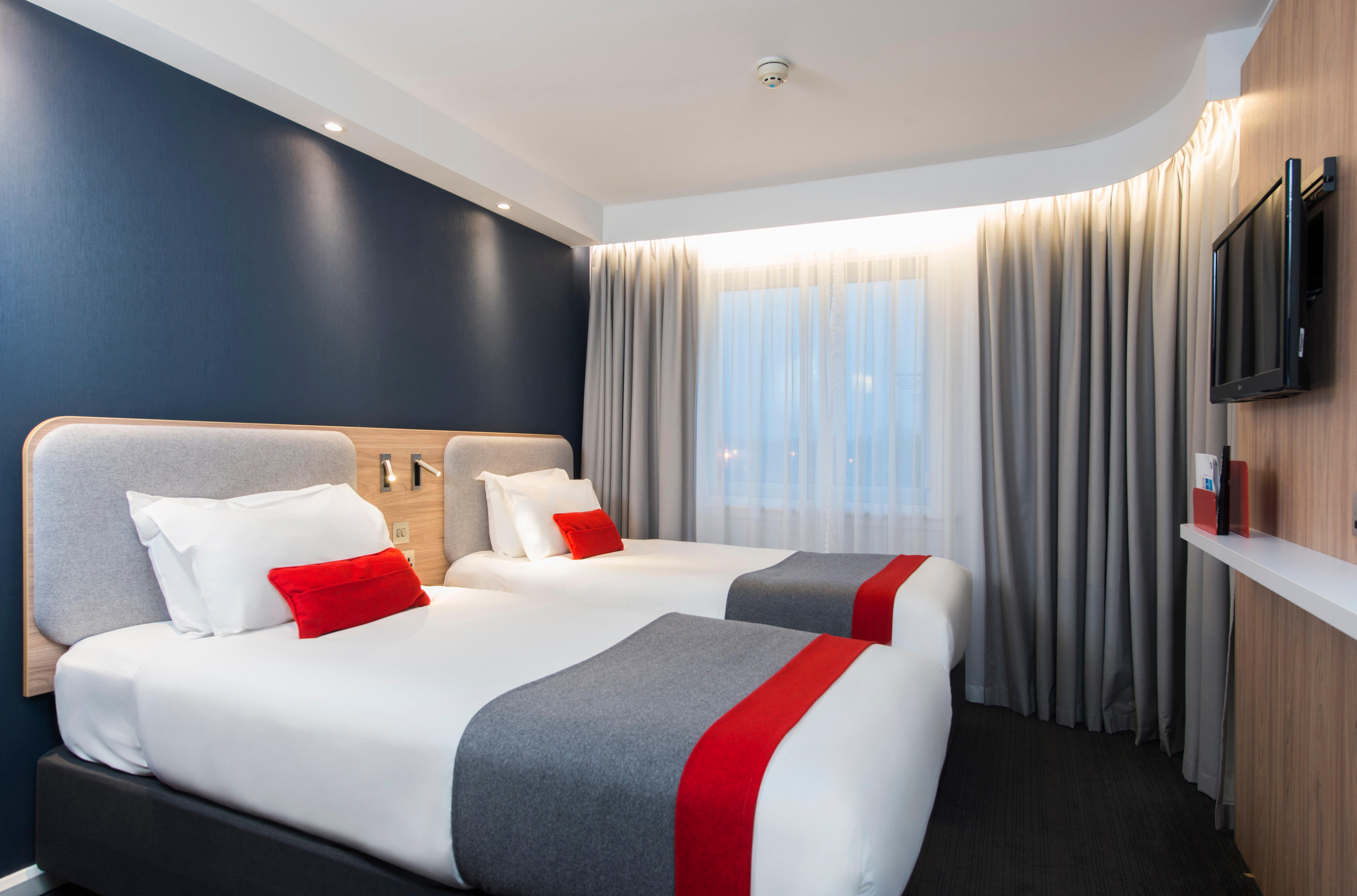 Holiday Inn Express - Exeter - City Centre By Ihg Exteriör bild