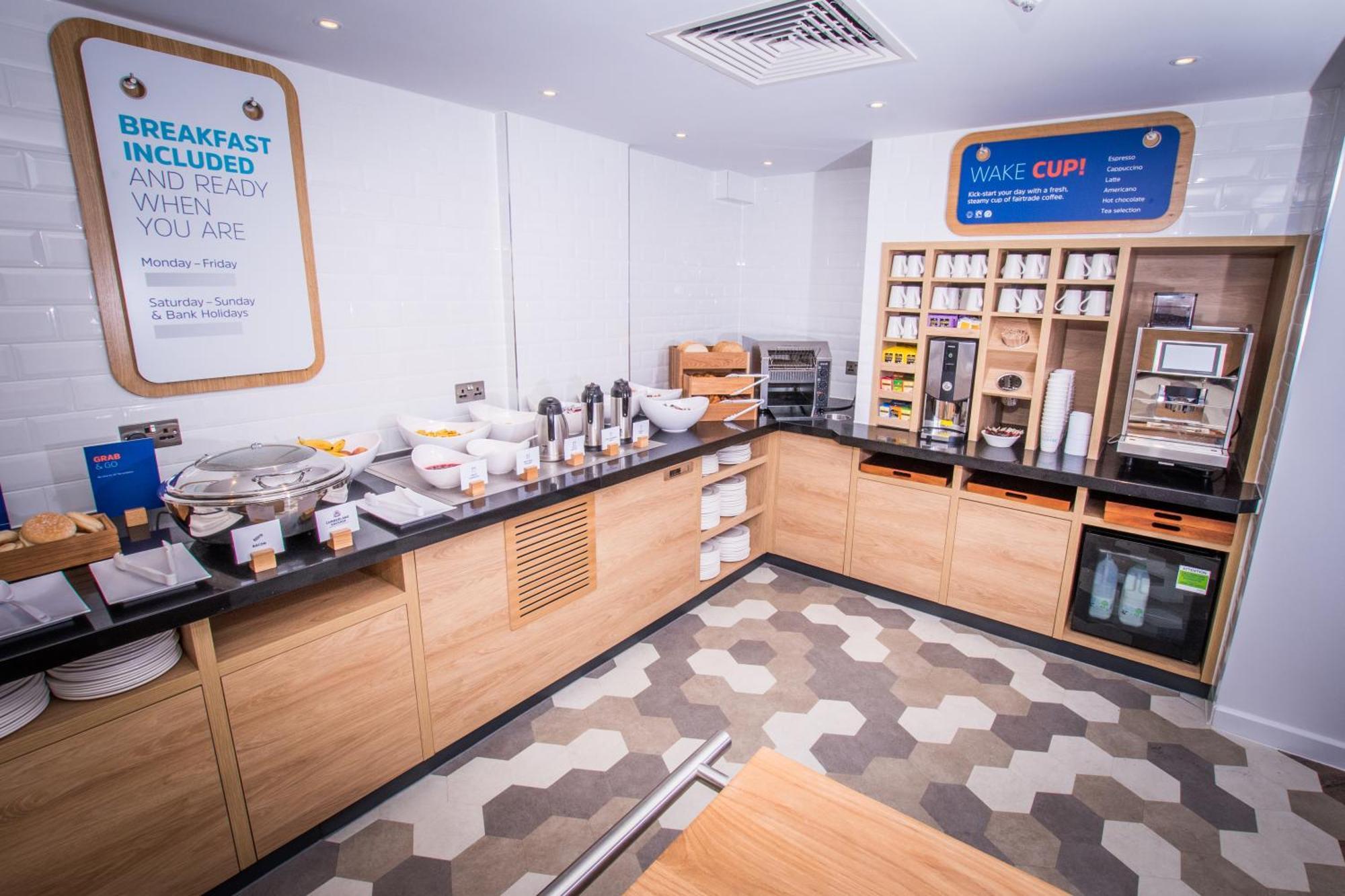 Holiday Inn Express - Exeter - City Centre By Ihg Exteriör bild